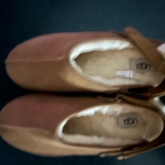 UGG Men's Brown Suede Loafers - Picture 7 of 7